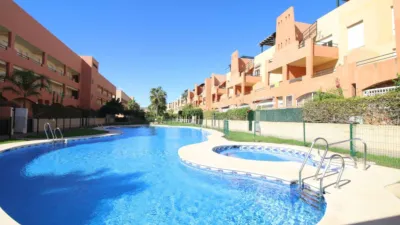 Apartamento en calle Islas Canarias photo 2