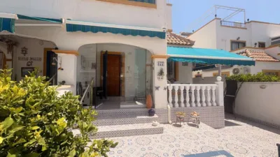 Piso – Orihuela, Residencial Al Andalus I, Urbanización la Florida - Vista 2