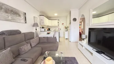 Piso – Orihuela, Urbanización La Florida - Más