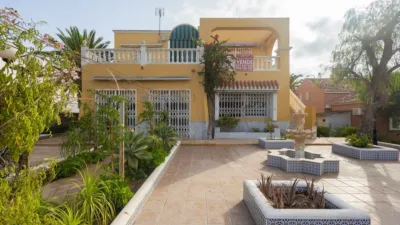 Chalet on Avenida Entremares photo 31