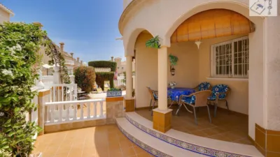 Casa – Orihuela, Playa Flamenca II - Més