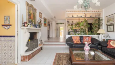 Chalet on Avenida Entremares photo 6