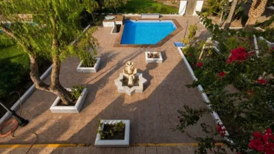 Chalet on Avenida Entremares photo 34