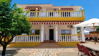 Chalet in Manantiales-Cortijos del Sol-Fuensanguínea photo 2