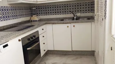 Apartment in the Sohail Castle Area photo 8