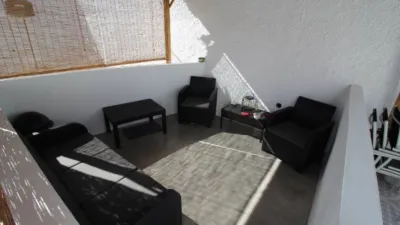 Chalet on Carrer de Espronceda photo 5