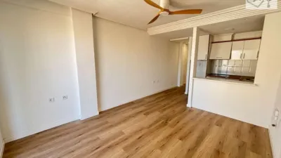 Apartment on Marcelina Street photo 14
