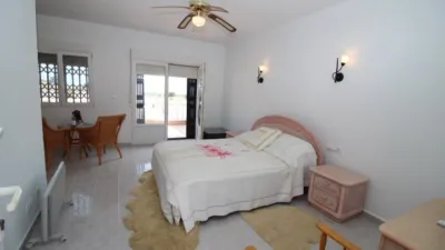 Duplex in Carrer Jumilla photo 24