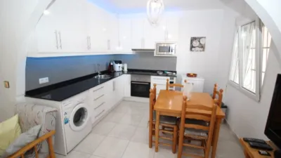 Duplex in Carrer Jumilla photo 10