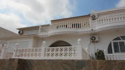 Duplex in Carrer Jumilla photo 38