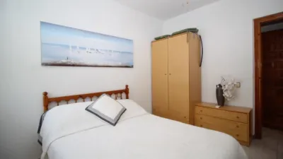 Duplex in Carrer Jumilla photo 17