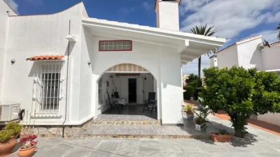 Casa – Orihuela, Residencia Las Chismos, Urbanización la Florida - Vista 3