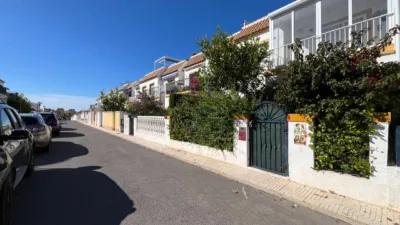 Piso – Orihuela, Residencial Al Andalus I, Urbanización la Florida - Vista 2
