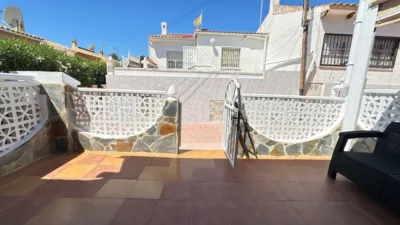 Dúplex en venta en Orihuela Costa - Vista 3