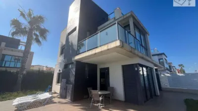 Casa – Orihuela, Urbanización Colinas de la Regia, Dehesa de Campoamor - Més