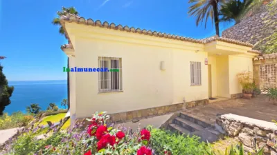 Chalet en venta en Calle del Sol, Cotobro (Almuñécar) de 950.000 €