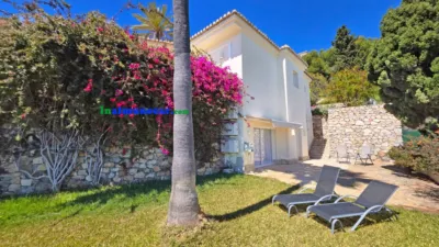 Chalet en venta en Calle del Sol, Cotobro (Almuñécar) de 950.000 €