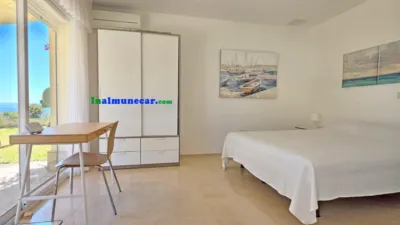 Chalet en venta en Calle del Sol, Cotobro (Almuñécar) de 950.000 €