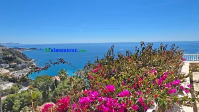 Chalet en venta en Calle del Sol, Cotobro (Almuñécar) de 950.000 €