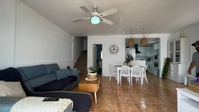 Duplex on Calle de Magallanes photo 3