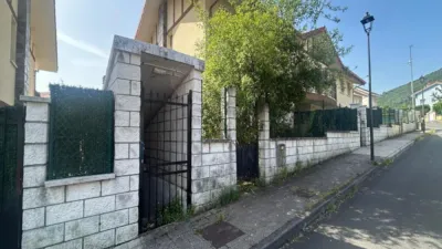 Chalet in Barrio Samano, 255 photo 2