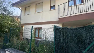 Chalet in Barrio Samano, 255 photo 3
