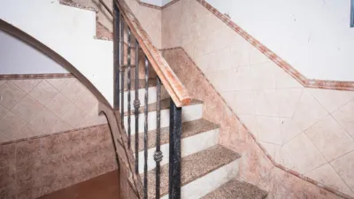 Casa en venta en Calle de los Arcos, Montijo de 75.000 €