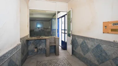 Casa en venta en Calle de los Arcos, Montijo de 75.000 €