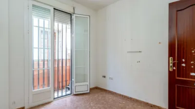 Flat on Calle de Catalina Marín photo 10
