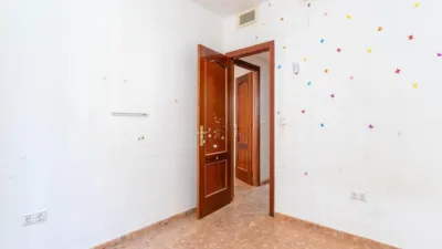 Flat on Calle de Catalina Marín photo 11