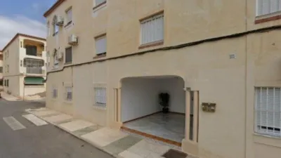 Flat on Calle de Albayyana, 1 photo 3