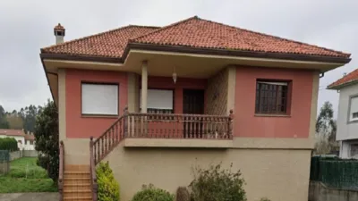 Chalet on Calle Lg Xoane Da Estrada, No. 160 photo 2