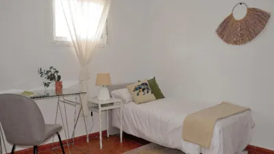 Apartment on Calle Alcanada, No. SN photo 15