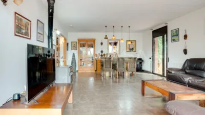 House in Corbera de Llobregat photo 22