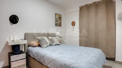 Apartment in La Verneda-La Pau photo 8