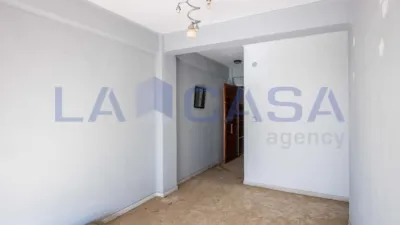 Apartment on Guadalcanal Street photo 45