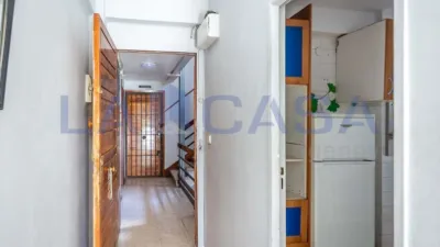 Apartment on Guadalcanal Street photo 41