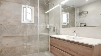 Attic in Barcelona photo 2