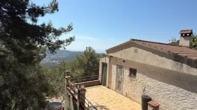 House in Canyelles photo 11