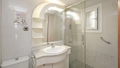 Attic in Esplugues de Llobregat photo 18