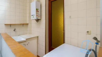 Apartment on Carrer del Mas Casanovas photo 26
