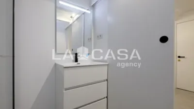Apartment in El Baix Guinardo photo 8
