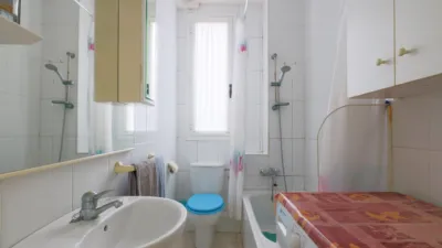Flat on Carrer de Sant Roc photo 17