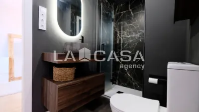Penthouse on Carrer d'Arnau d'Oms photo 24