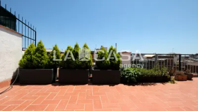 Penthouse on Carrer d'Arnau d'Oms photo 34