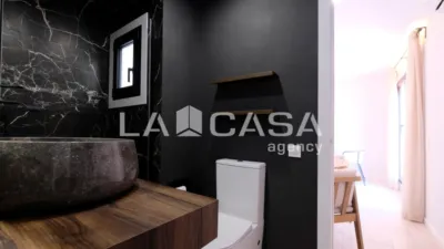 Penthouse on Carrer d'Arnau d'Oms photo 25