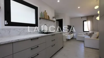 Penthouse on Carrer d'Arnau d'Oms photo 16