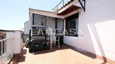 Penthouse on Carrer d'Arnau d'Oms photo 32