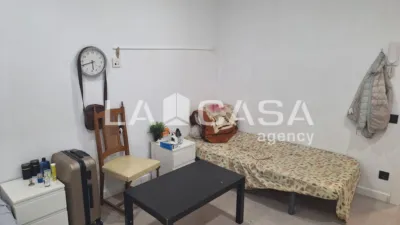 Flat in Santa Coloma de Gramenet photo 3