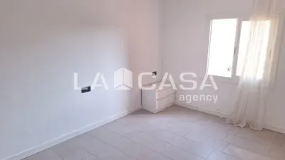 Flat on Carrer de Beethoven photo 4